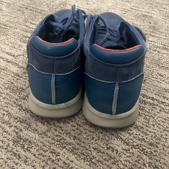 UGG chukka - Picture 3 of 6